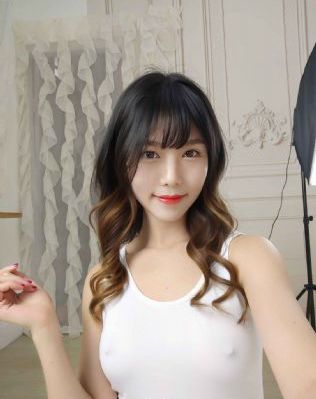 秋霞三级电影