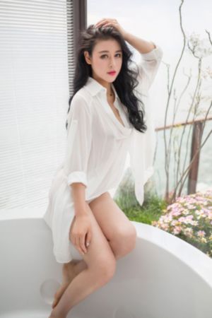 女同桌脱给我揉