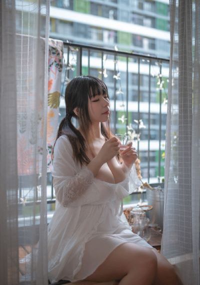我的美丽女邻居4