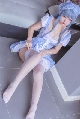 从天而降的少女